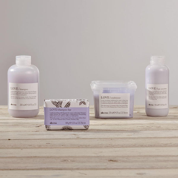  Davines LOVE Smoothing Anti Frizz Trio 